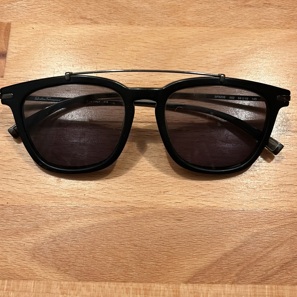 Ferragamo Sunglasses SF820S